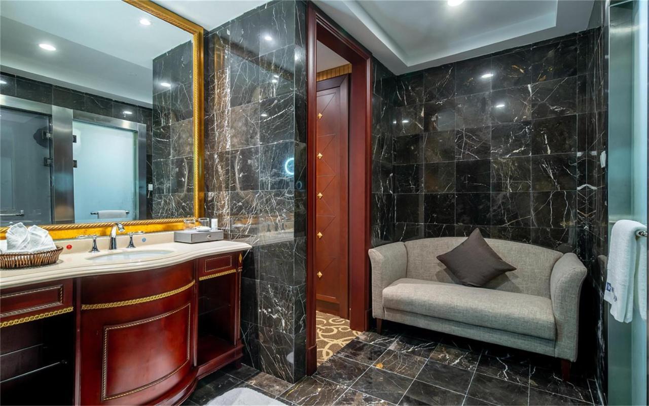 Wyndham Hongqiao-near Necc