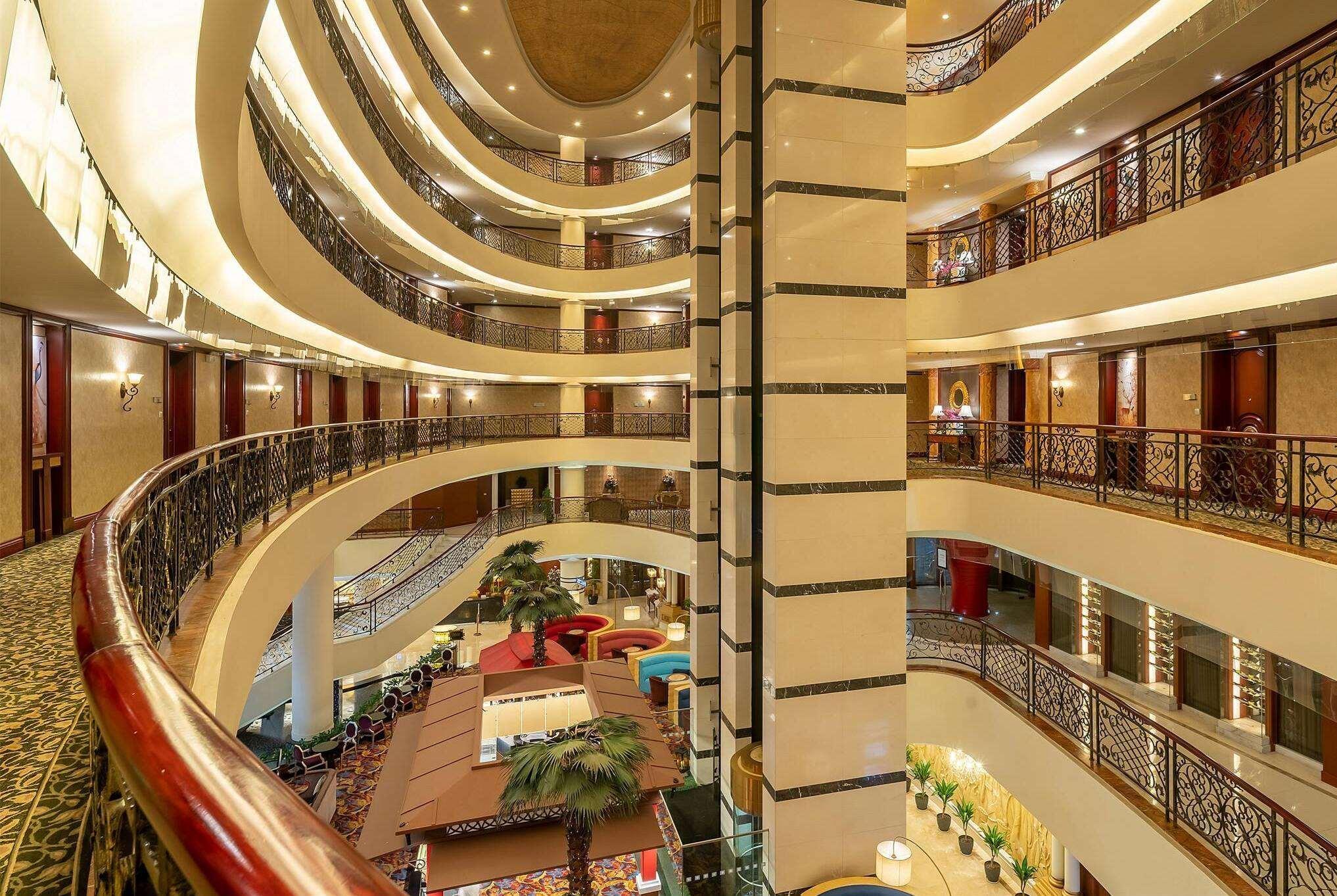 Hotel Wyndham Hongqiao-near Necc
