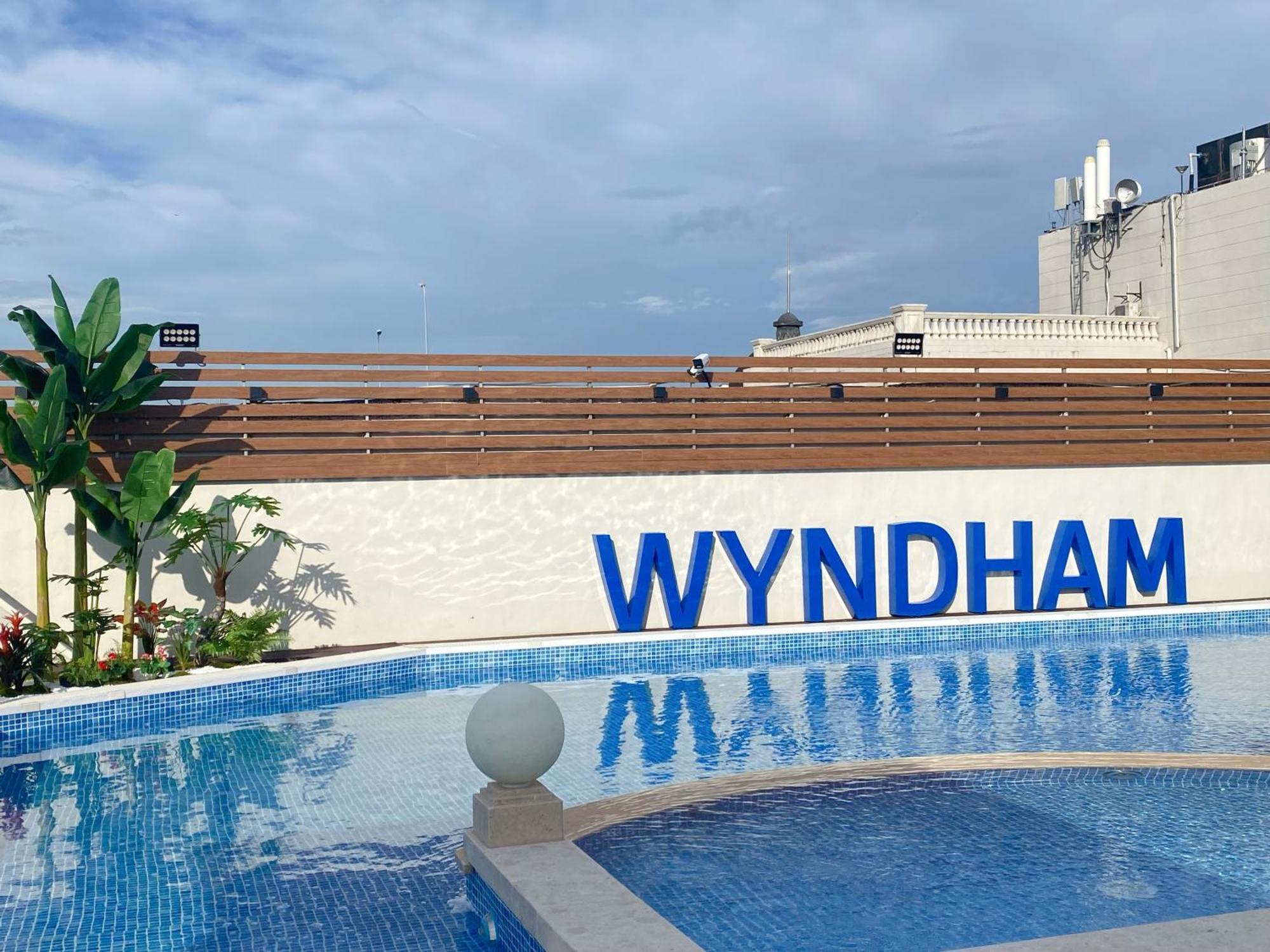 Wyndham Hongqiao-near Necc 5* Shanghai