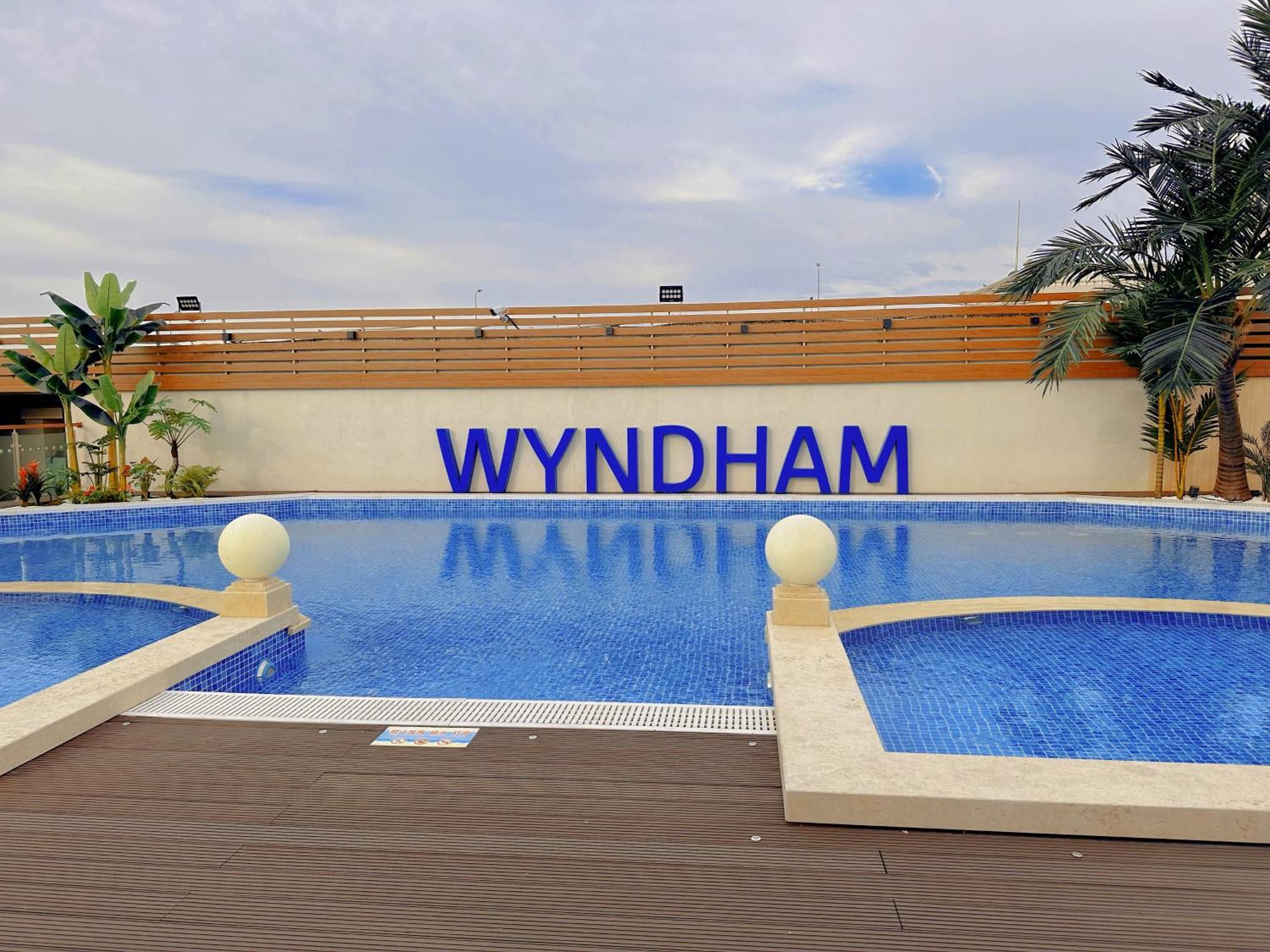 Wyndham Hongqiao-near Necc
